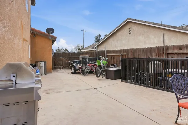 $575,000 | Undisclosed Address, Bakersfield, CA 93312