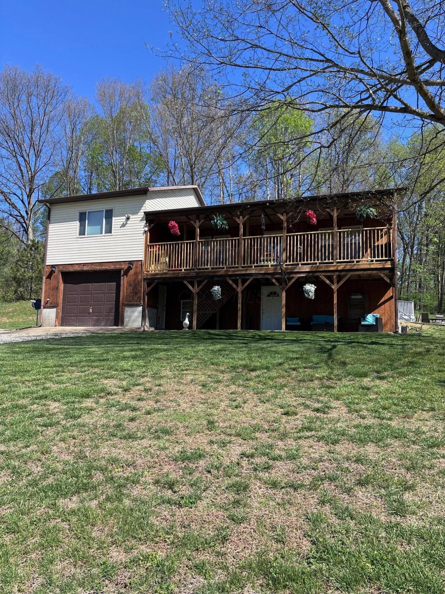 41980 Midkiff Road Pomeroy, OH 45769 - Photo 2 of 34