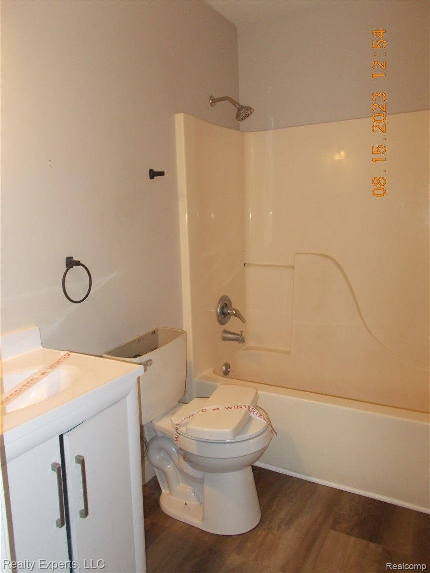 1207 Sandy Creek Road Monroe, MI 48162 - Photo 13 of 26 Gallery Image 13