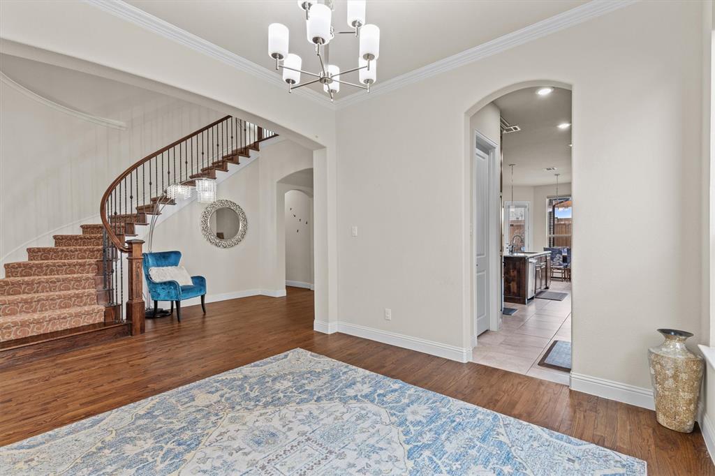 10611 Ferdinand View Frisco, TX 75035 - Photo 7 of 40