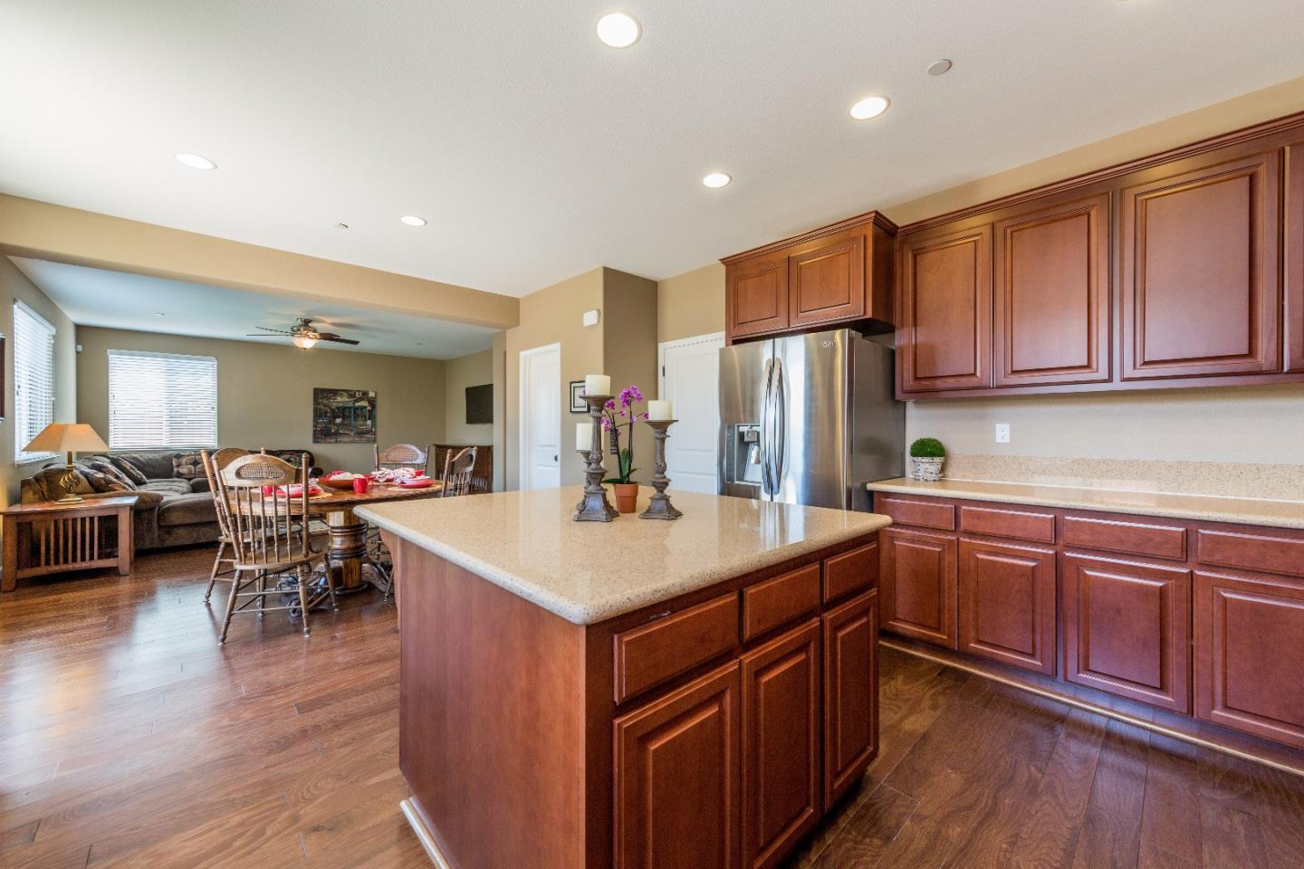 9524 Rodeo Drive Gilroy, CA 95020 - Photo 15 of 30 Gallery Image 15