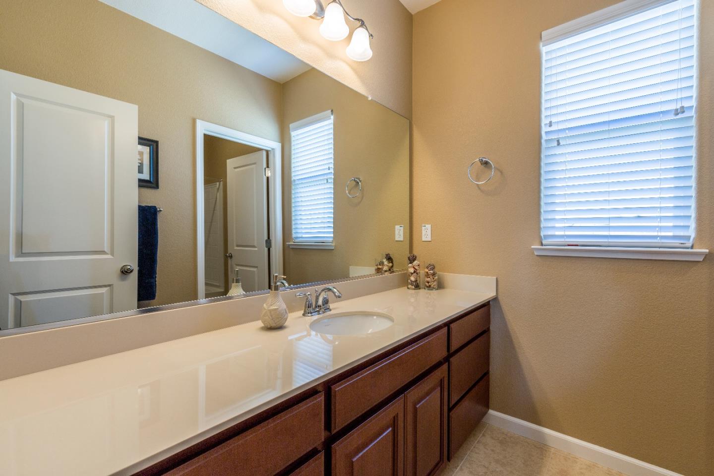 9524 Rodeo Drive Gilroy, CA 95020 - Photo 23 of 30 Gallery Image 23