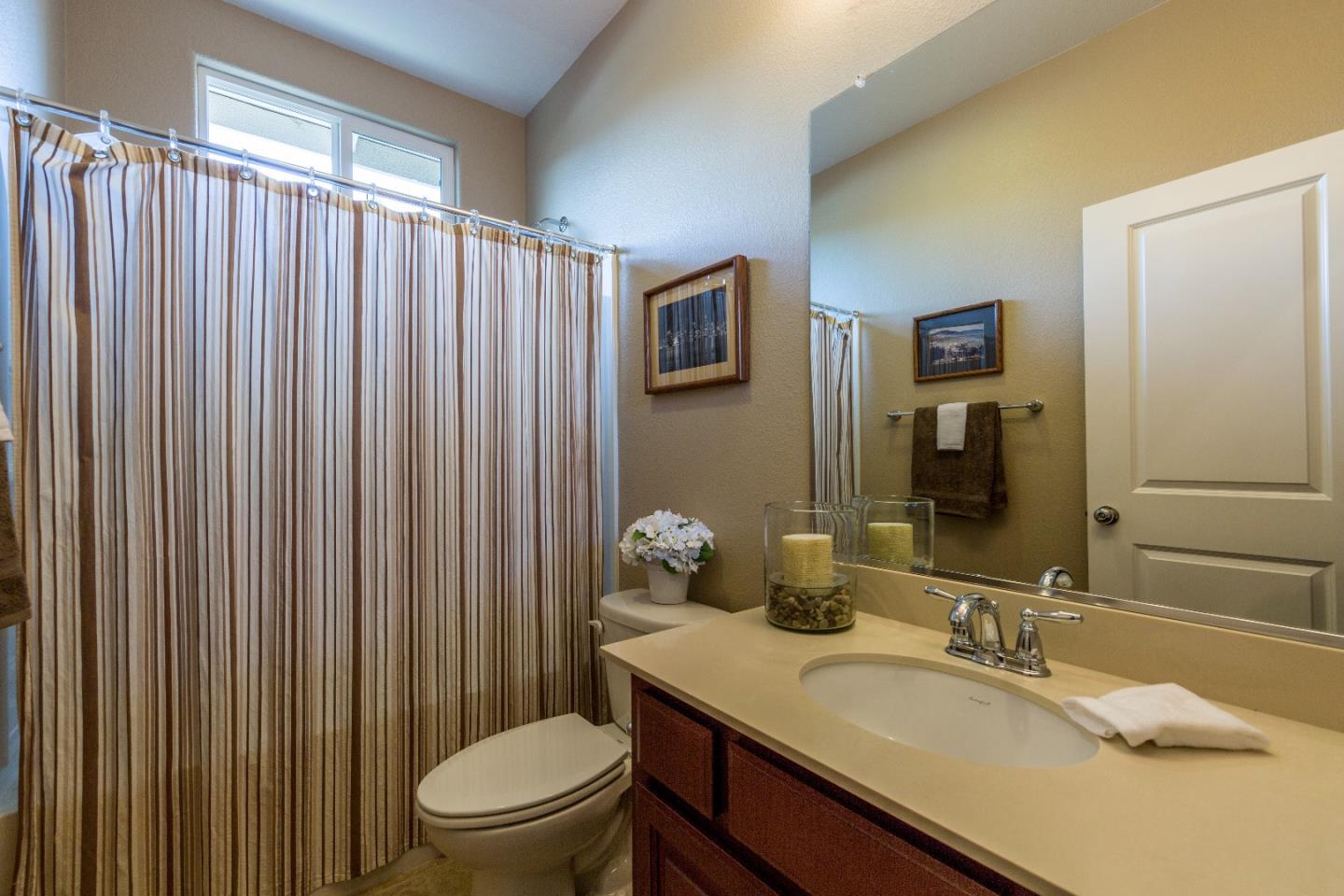 9524 Rodeo Drive Gilroy, CA 95020 - Photo 8 of 30 Gallery Image 8