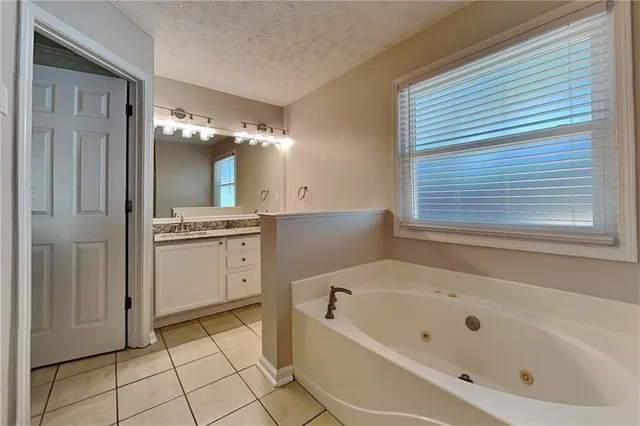 $2,050 | 645 Magnolia Drive, Loganville, GA 30052