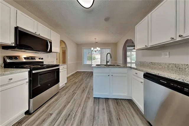 $2,050 | 645 Magnolia Drive, Loganville, GA 30052