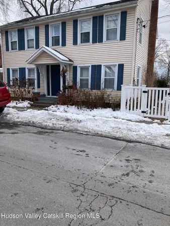 $2,500 | 2 Russell Street, Kingston, NY 12401