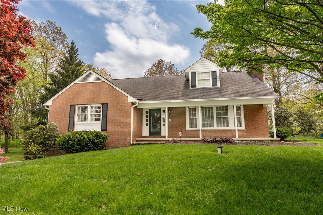 162 South Tamarack Road Akron, OH 44319 - Photo 1 of 39 Gallery Image 1