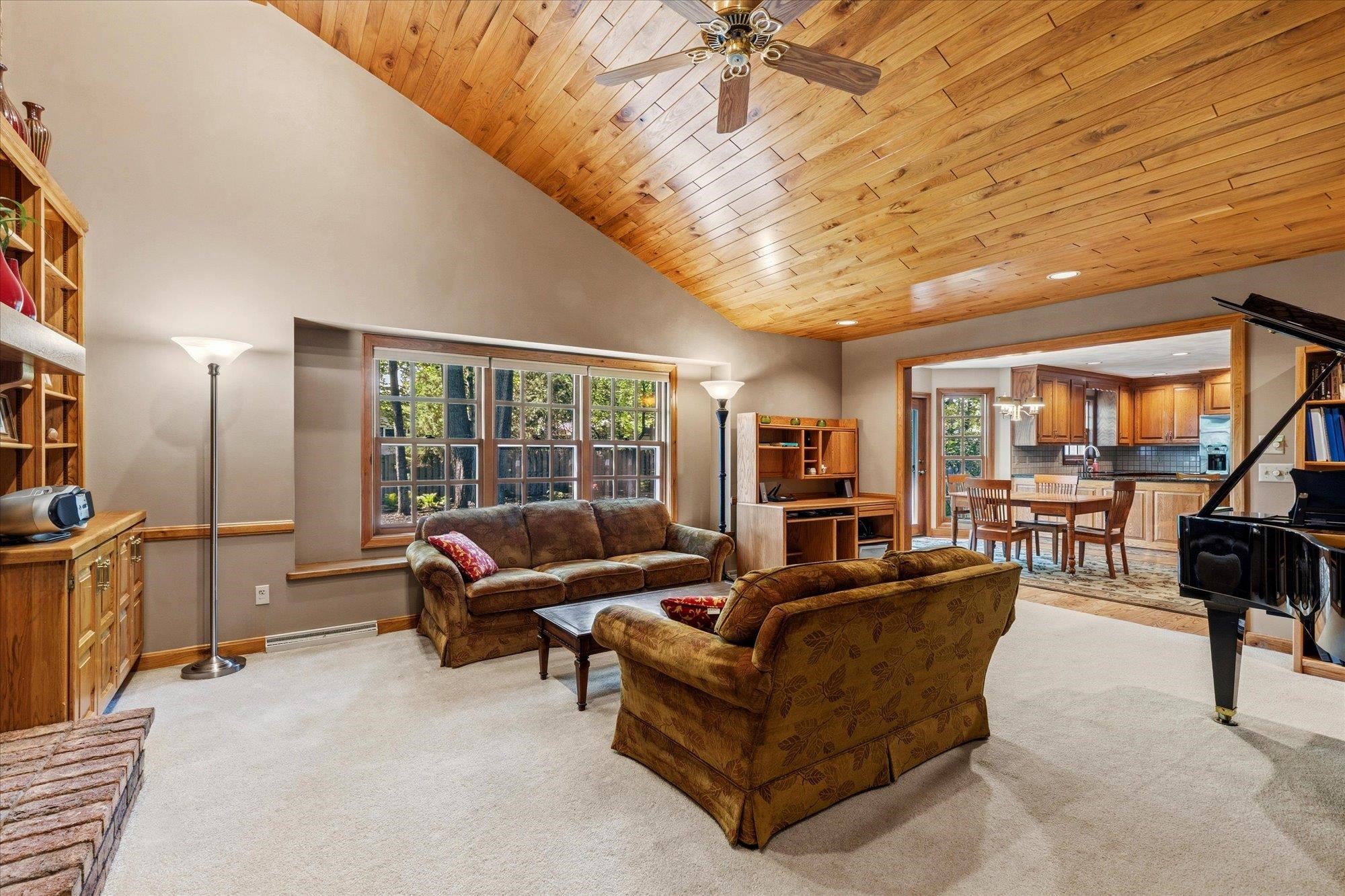 1837 South Lee Street Appleton, WI 54915 - Photo 19 of 37
