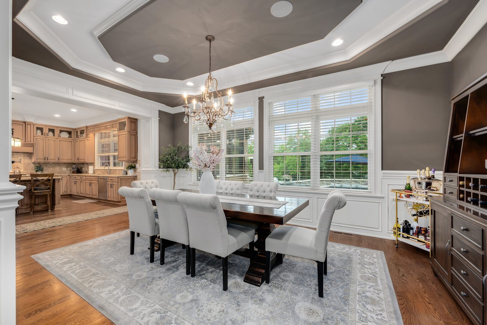 4050 Sterling Road Downers Grove, IL 60515 - Photo 9 of 73