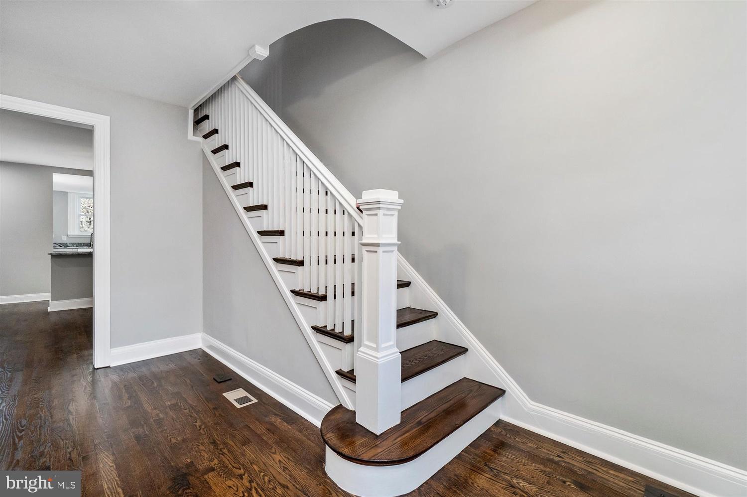 3602 Elkader Road Baltimore, MD 21218 - Photo 11 of 43