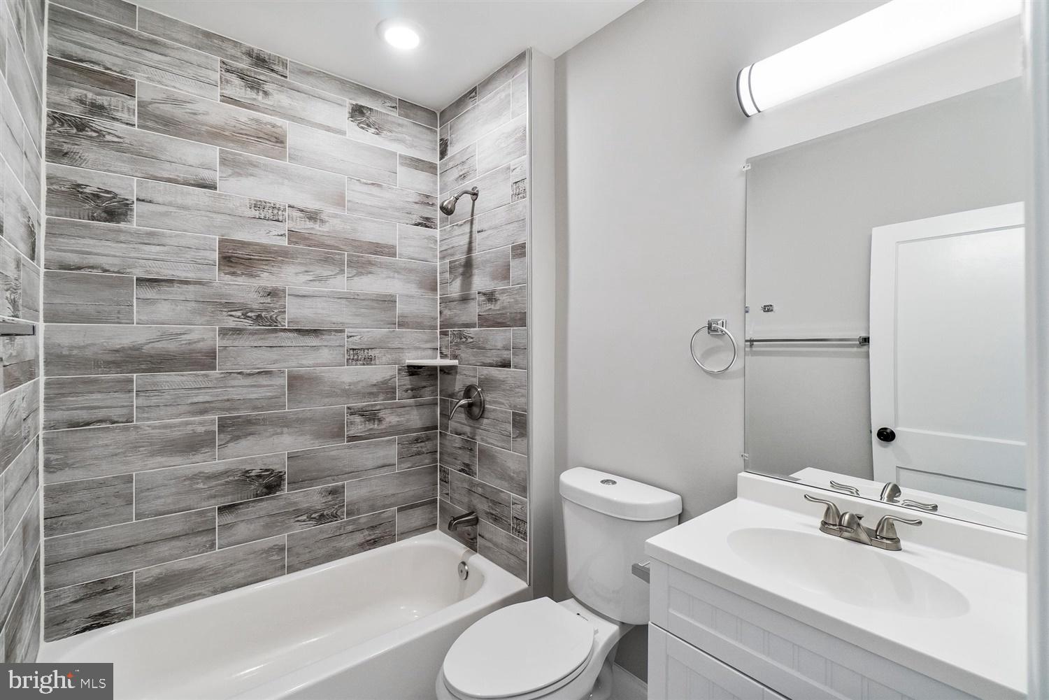 3602 Elkader Road Baltimore, MD 21218 - Photo 26 of 43