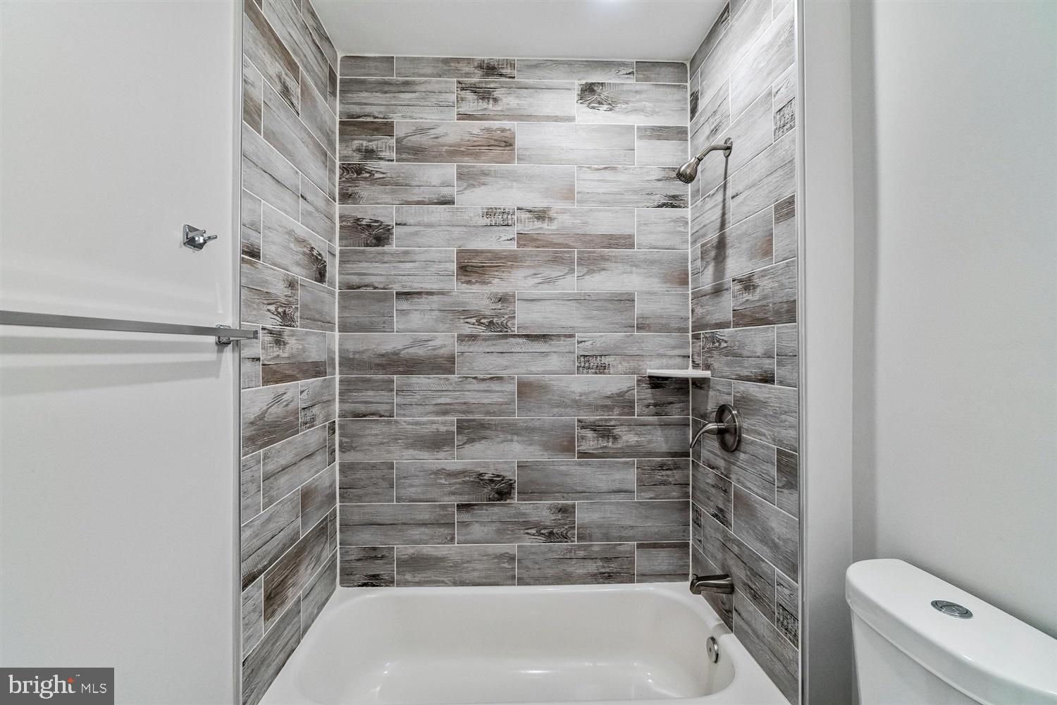3602 Elkader Road Baltimore, MD 21218 - Photo 27 of 43