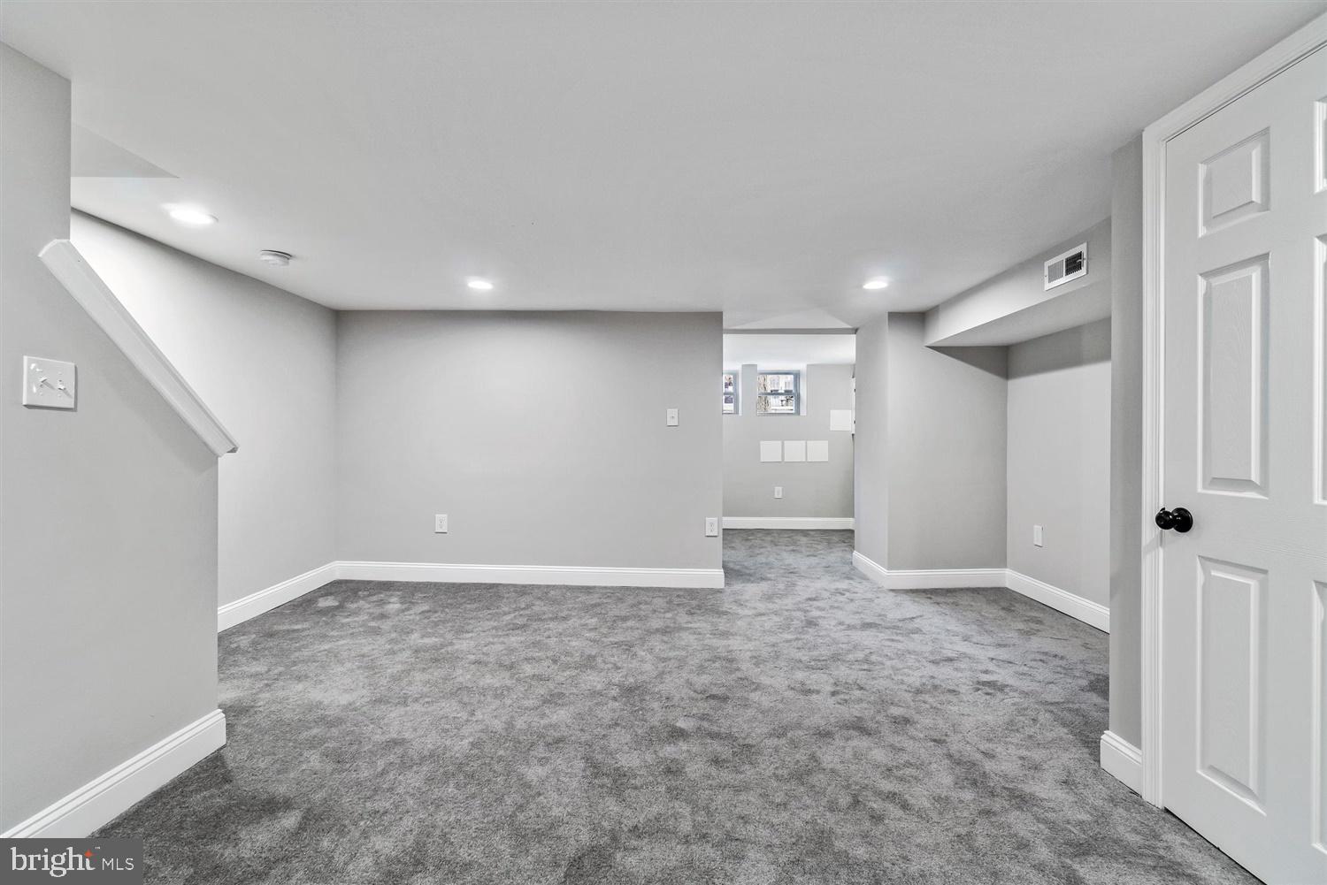 3602 Elkader Road Baltimore, MD 21218 - Photo 34 of 43