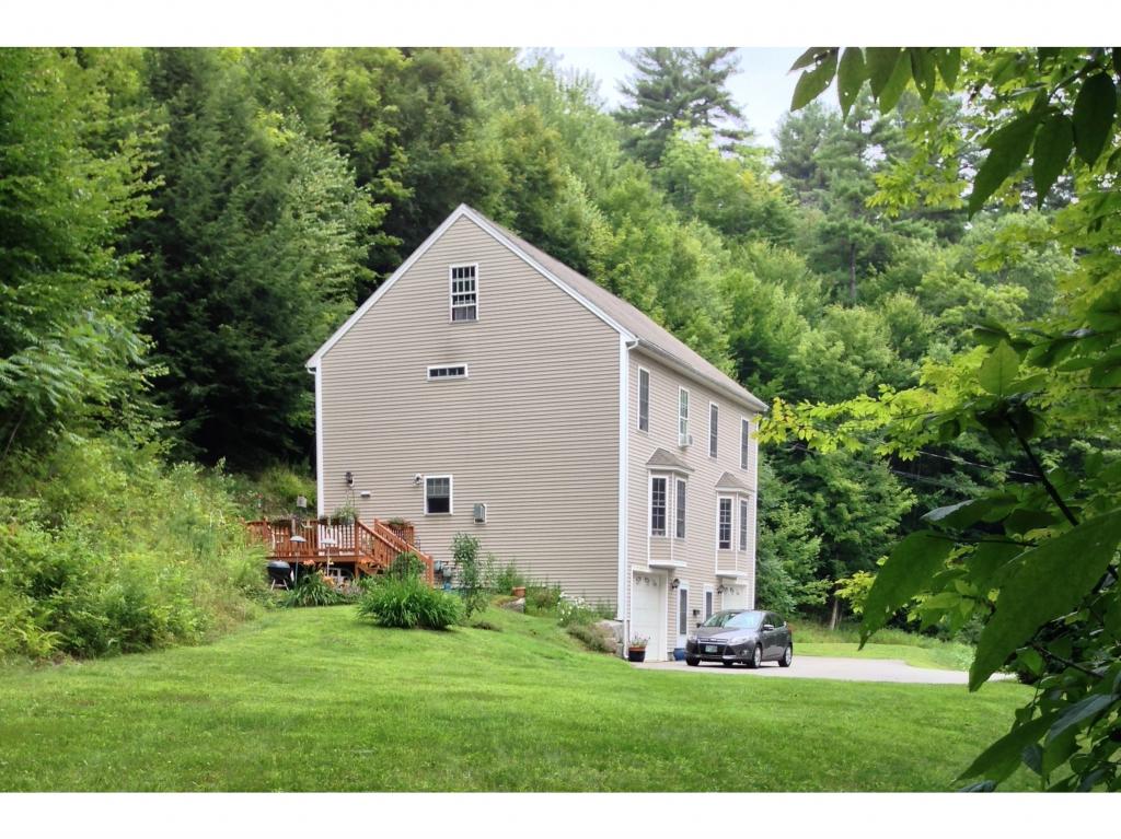 40 Mont Vernon Road New Boston, NH 03070 - Photo 1 of 14