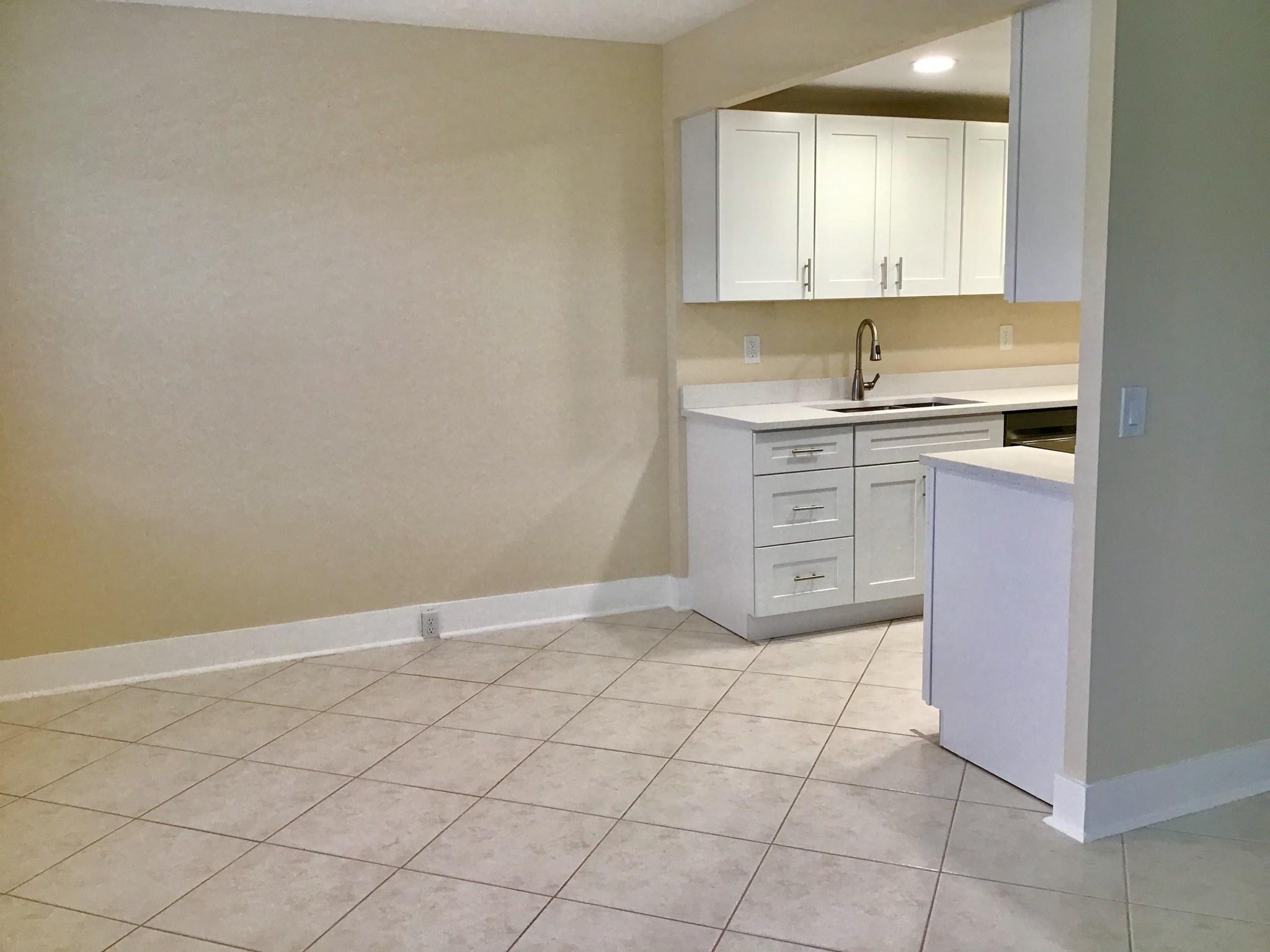 3032 Exeter, Unit 3032 Boca Raton, FL 33434 - Photo 5 of 32 Photo 5