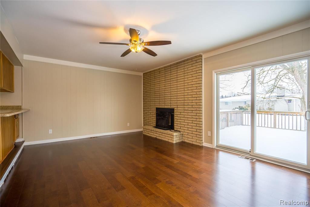 42278 Hanford Road Canton, MI 48187 - Photo 47 of 79