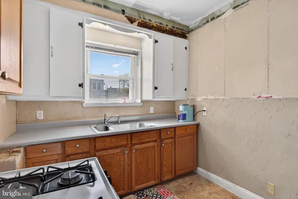 $199,900 | 927 Linden Avenue, York, PA 17404