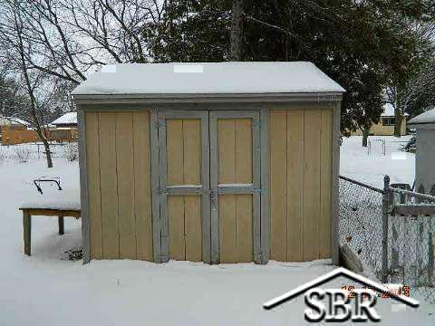 1300 North Center Road Saginaw, MI 48638 - Photo 2 of 9 20390345-1.JPG