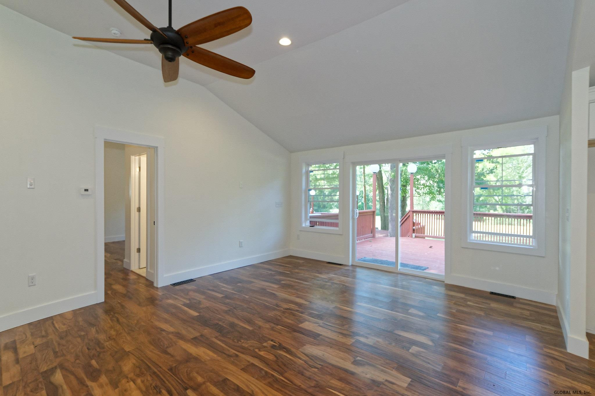 84 Ashdown Road Clifton Park, NY 12019 - Photo 8 of 43 Photo 8