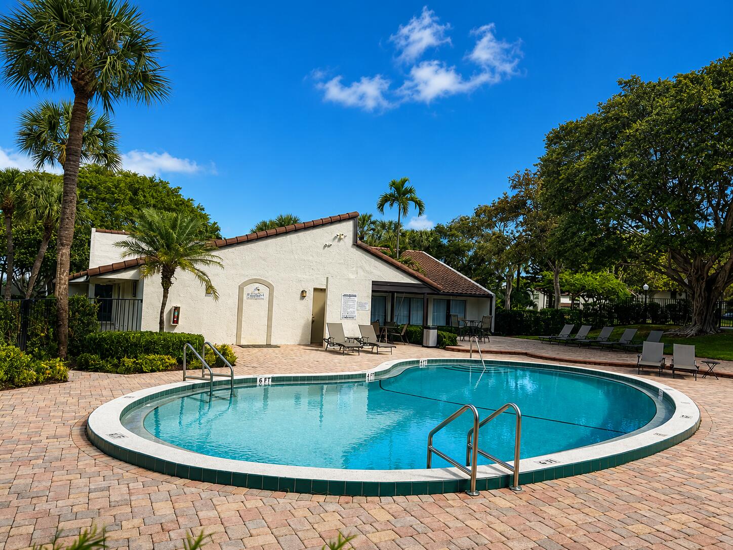 7200 Northwest 2nd Avenue, Unit 126 Boca Raton, FL 33487 - Photo 30 of 35 Pool