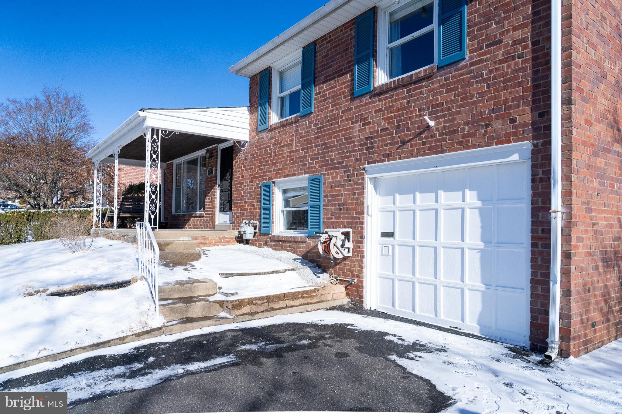 317 Lewis Road Springfield, PA 19064 - Photo 3 of 40 1- Car Attached Garage with Inside Access