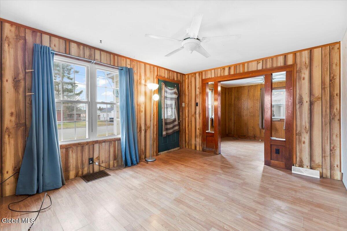 305 Ash Street Corinth, NY 12822 - Photo 9 of 32 8