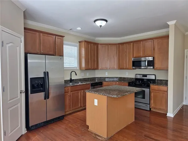 $2,250 | 4713 Clarkstone Drive, Flowery Branch, GA 30542
