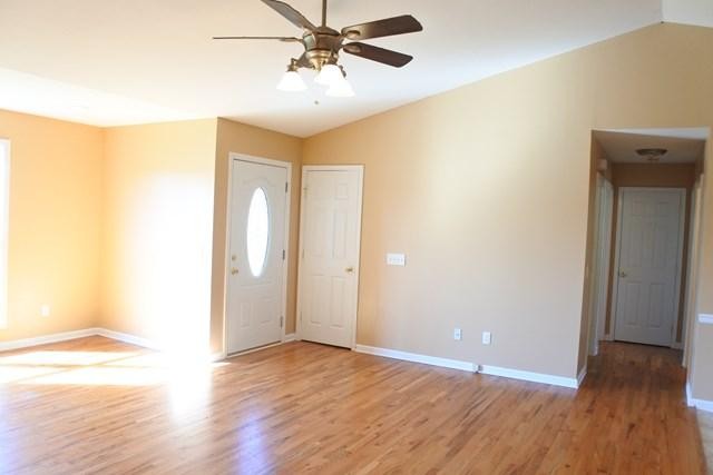 178 Thomas Road Livingston, TN 38570 - Photo 18 of 20 a view of a room with wooden floor and closet area