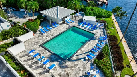 $699,900 | 4750 South Ocean Boulevard, Unit 305, Highland Beach, FL 33487