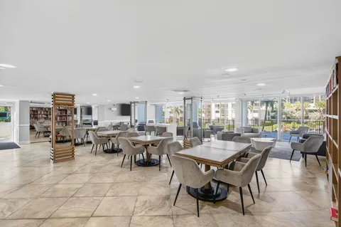 $699,900 | 4750 South Ocean Boulevard, Unit 305, Highland Beach, FL 33487