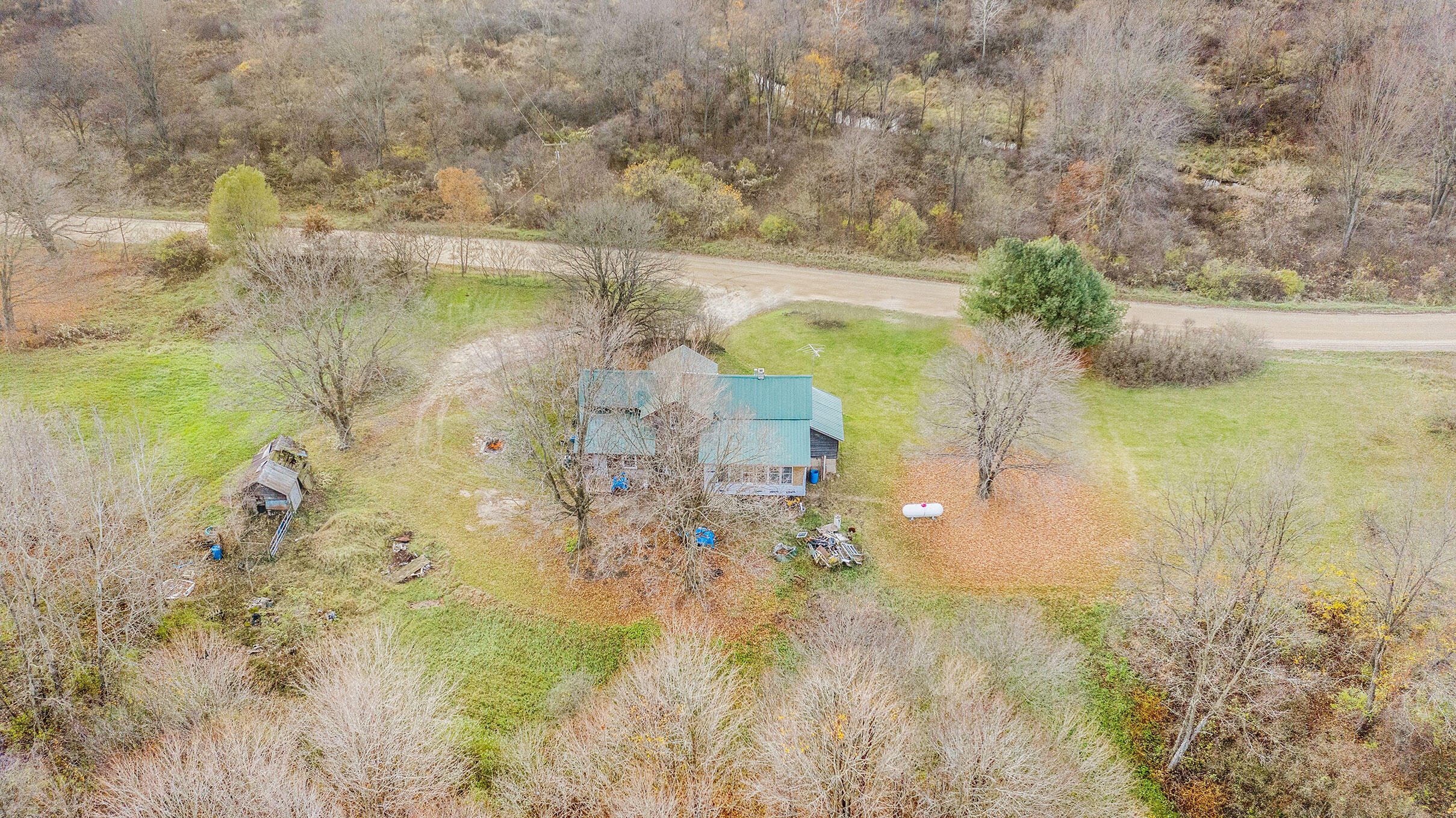 10753 Bird Road Dowling, MI 49050 - Photo 6 of 33 DJI_0404