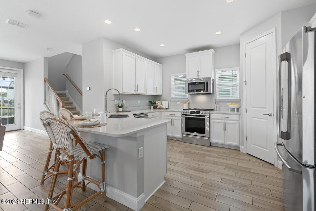 185 Clifton Bay Loop St. Johns, FL 32259 - Photo 14 of 92 185 Clifton Bay Loop-17