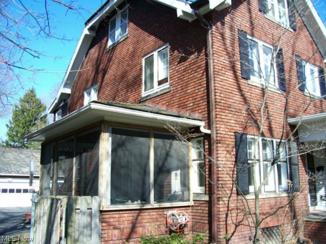 2222 Stillman Road Cleveland, OH 44118 - Photo 6 of 25 Gallery Image 6