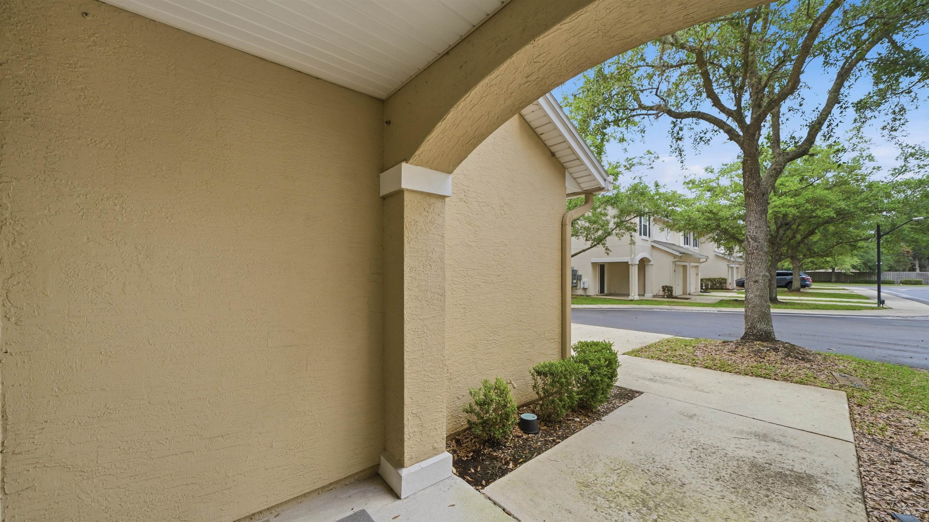 5260 Collins Road, Unit 105 Jacksonville, FL 32244 - Photo 3 of 59