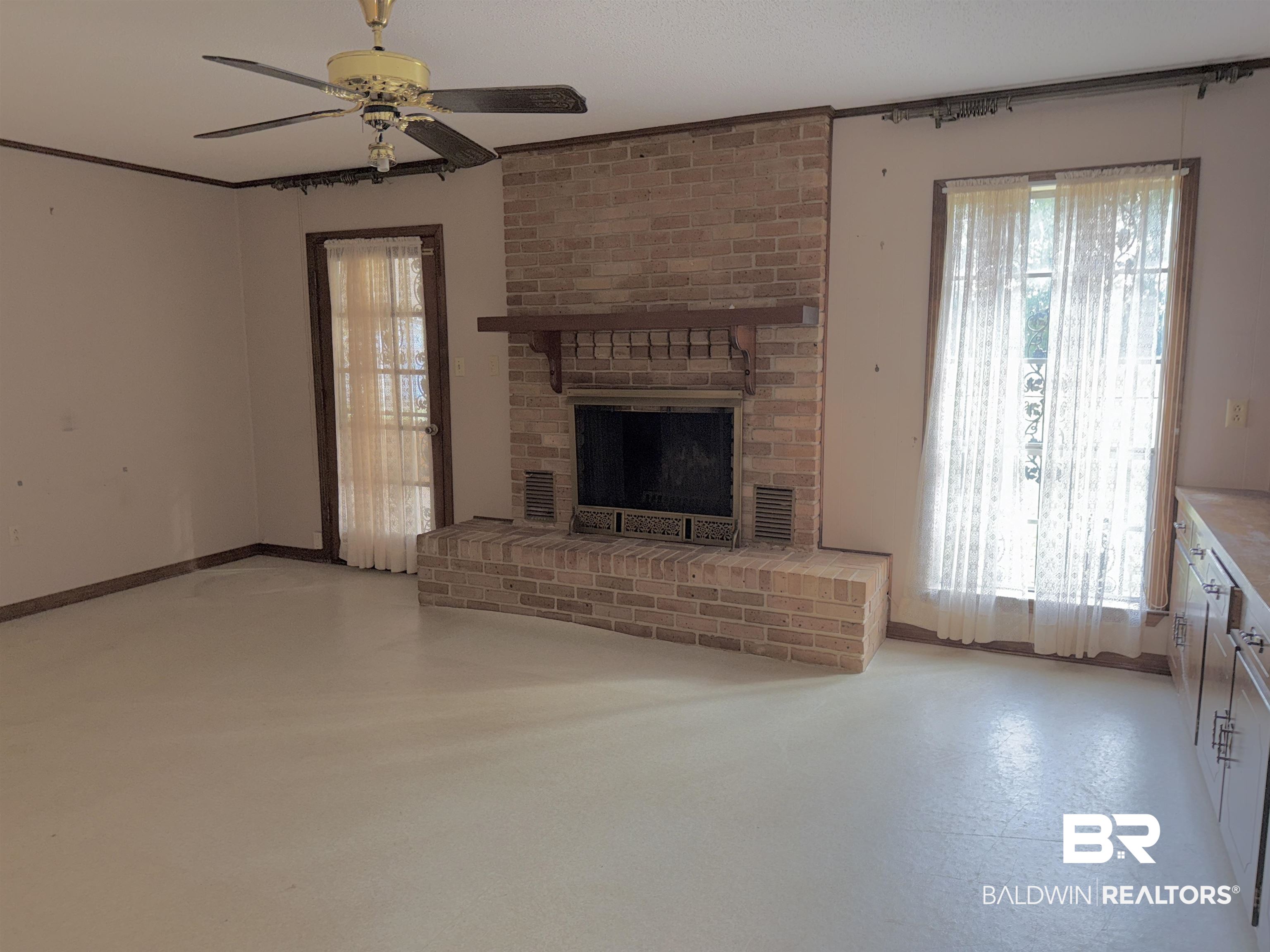 8021 Yorkhaven Road Mobile, AL 36695 - Photo 4 of 21