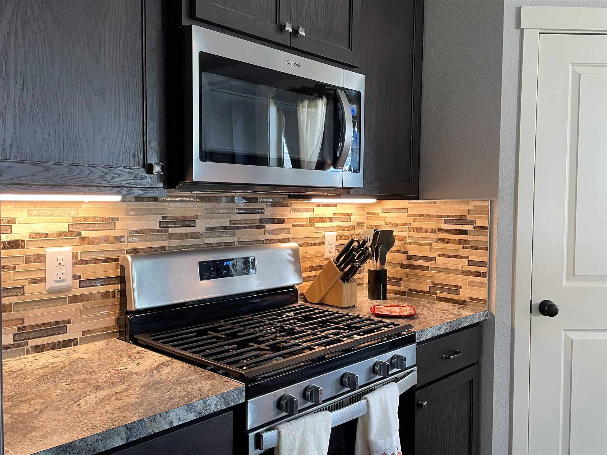 7134 Harlow Road Cheney, WA 99004 - Photo 15 of 34 Gallery Image 15