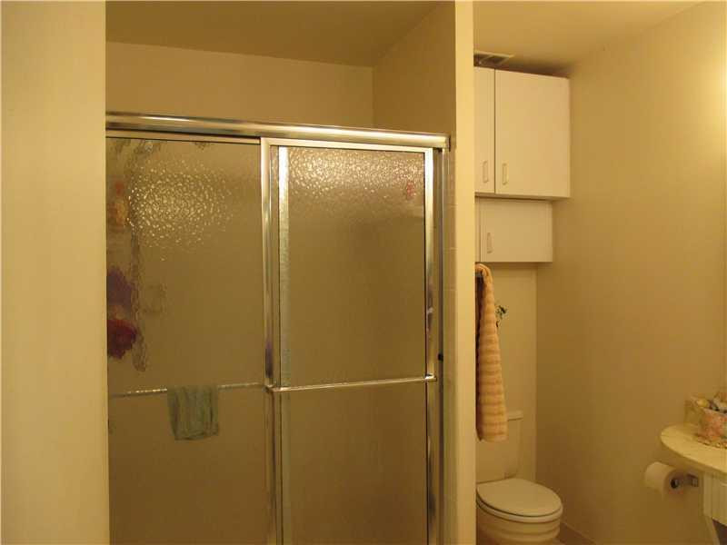 761 Banks Road, Unit 761 Margate, FL 33063 - Photo 9 of 11 Bathroom Master