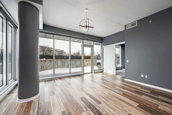 $349,000 | 8161 33rd Avenue South, Unit 106, Bloomington, MN 55425