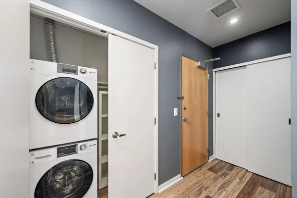 $349,000 | 8161 33rd Avenue South, Unit 106, Bloomington, MN 55425