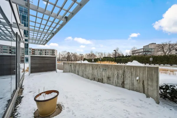 $349,000 | 8161 33rd Avenue South, Unit 106, Bloomington, MN 55425