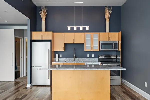 $349,000 | 8161 33rd Avenue South, Unit 106, Bloomington, MN 55425