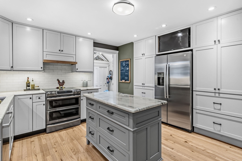 33 Rattle Hill Road Southampton, MA 01073 - Photo 14 of 42