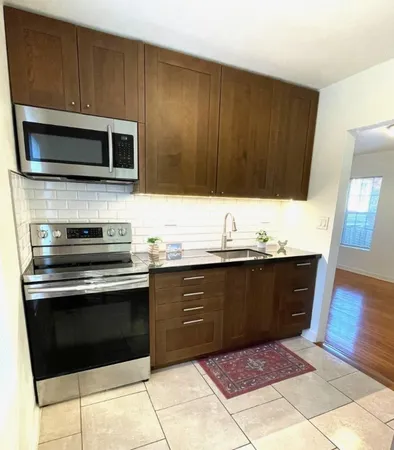 $900 | 4334 Jefferson Street, Unit 1/2, Houston, TX 77023