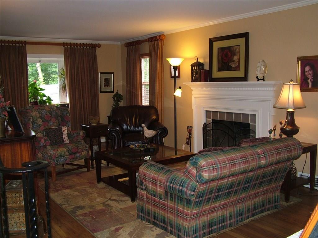 1231 Prospect Road Pittsburgh, PA 15227 - Photo 3 of 15 Gallery Image 3