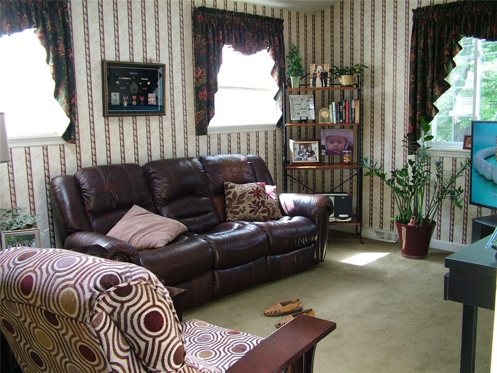 1231 Prospect Road Pittsburgh, PA 15227 - Photo 7 of 15 Gallery Image 7