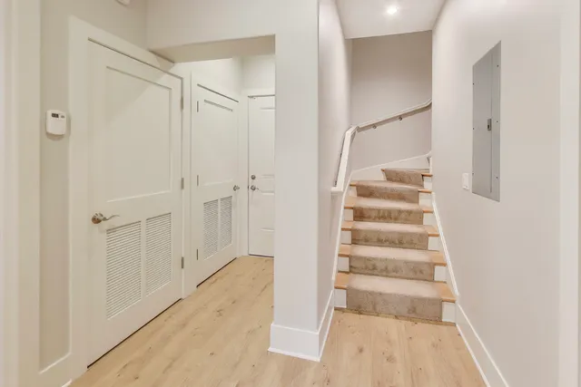 $709,000 | 4135 North Kenmore Avenue, Unit 1E, Chicago, IL 60613