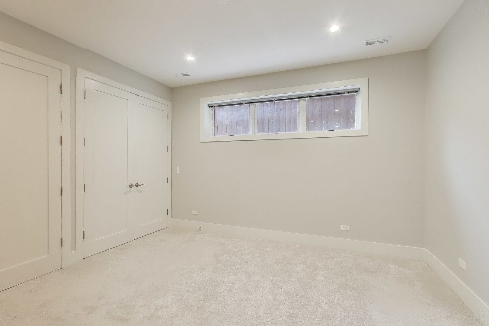 4135 North Kenmore Avenue, Unit 1E Chicago, IL 60613 - Photo 13 of 24