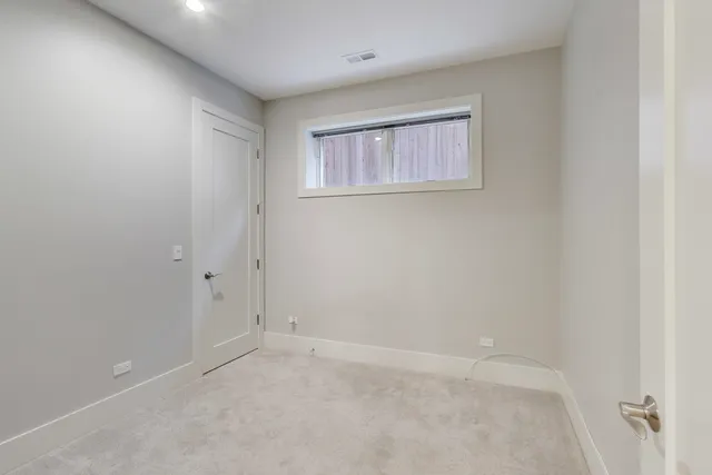 $709,000 | 4135 North Kenmore Avenue, Unit 1E, Chicago, IL 60613