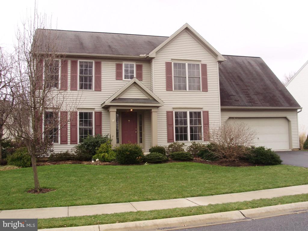 20 Ridings Way Lititz, PA 17543 - Photo 1 of 15