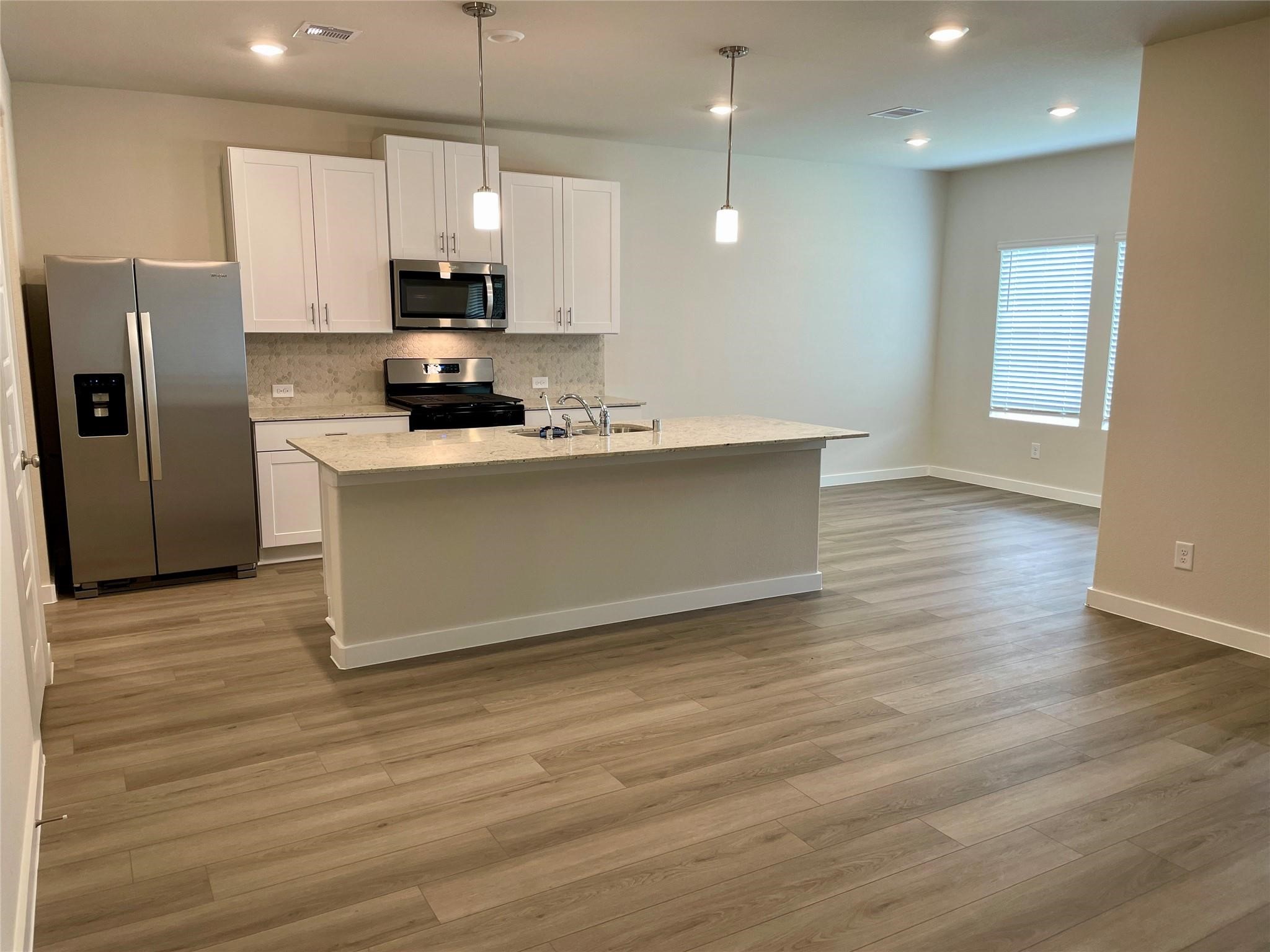 1543 King Rnch Road Conroe, TX 77301 - Photo 2 of 13